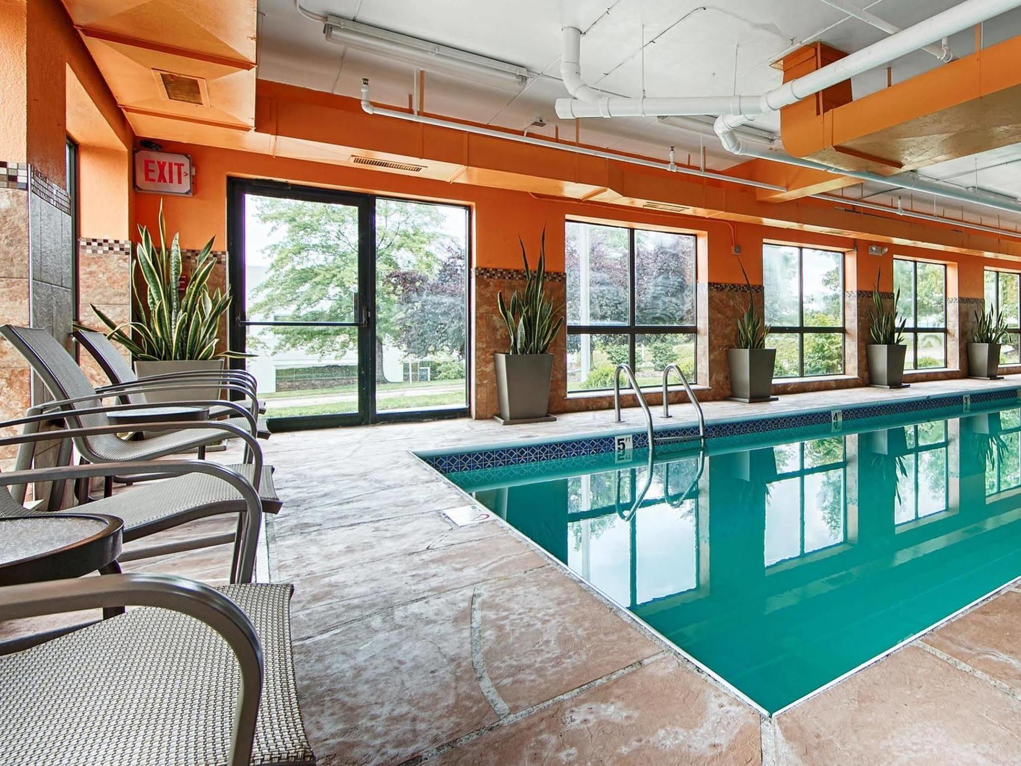 Comfort Inn & Suites Copley Akron Luaran gambar